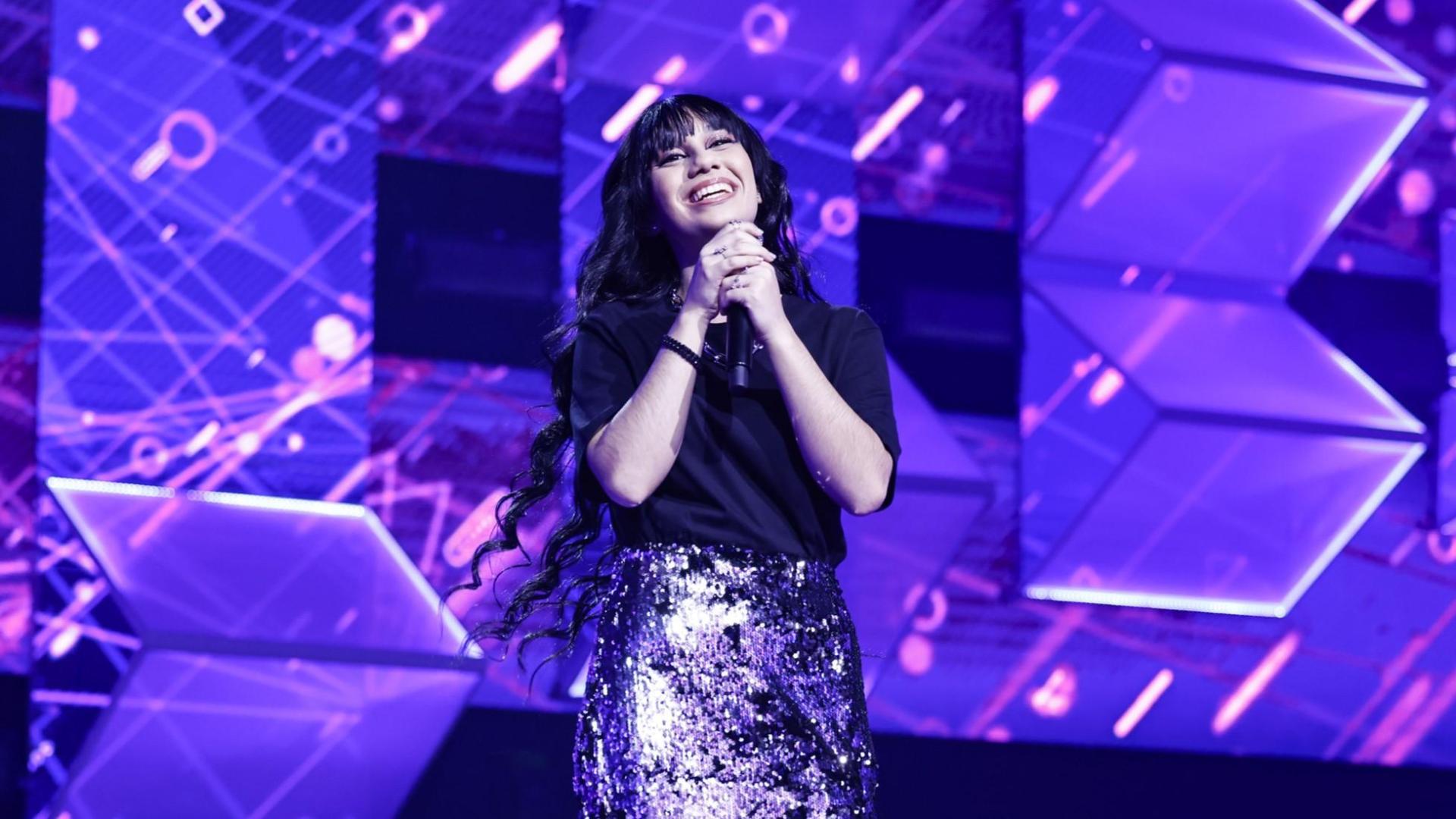 PARATIENSE ALÍRIA MINORI É FINALISTA DO PROGRAMA 'CANTA COMIGO TEEN' DA RECORD