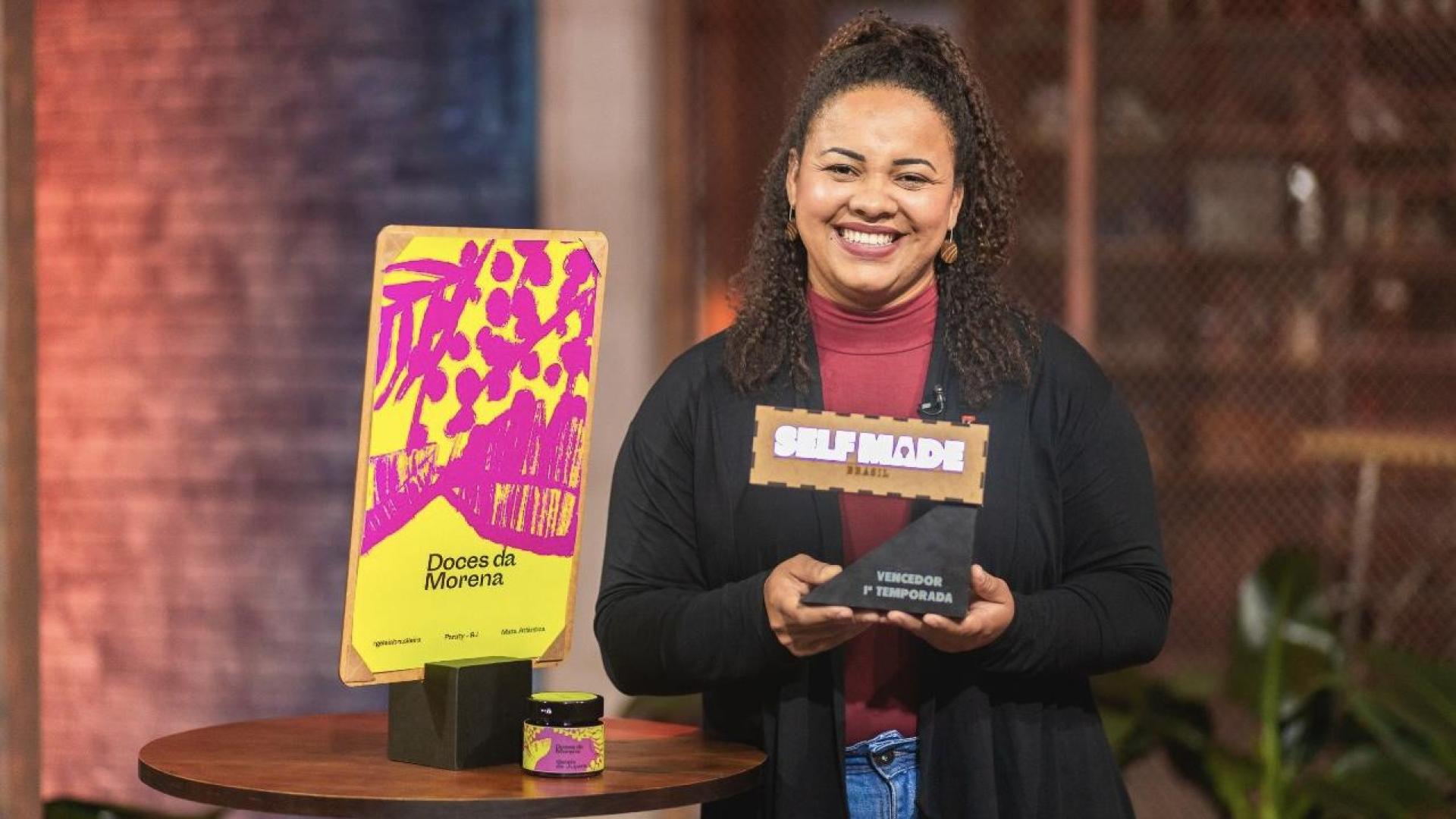 PARATIENSE JANIS OLIVEIRA APRESENTA GELEIA DE JUÇARA E VENCE REALITY NA TV